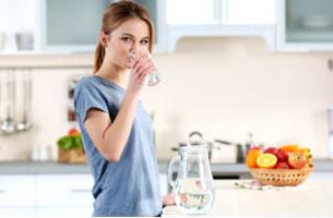 Utilisation de l'eau lors de la perte de poids